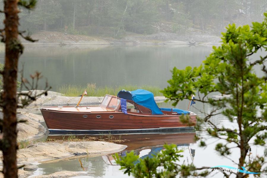 Storebro Solö Ruff Motorboat 1960, with Penta B20 (AQ130) engine, Sweden