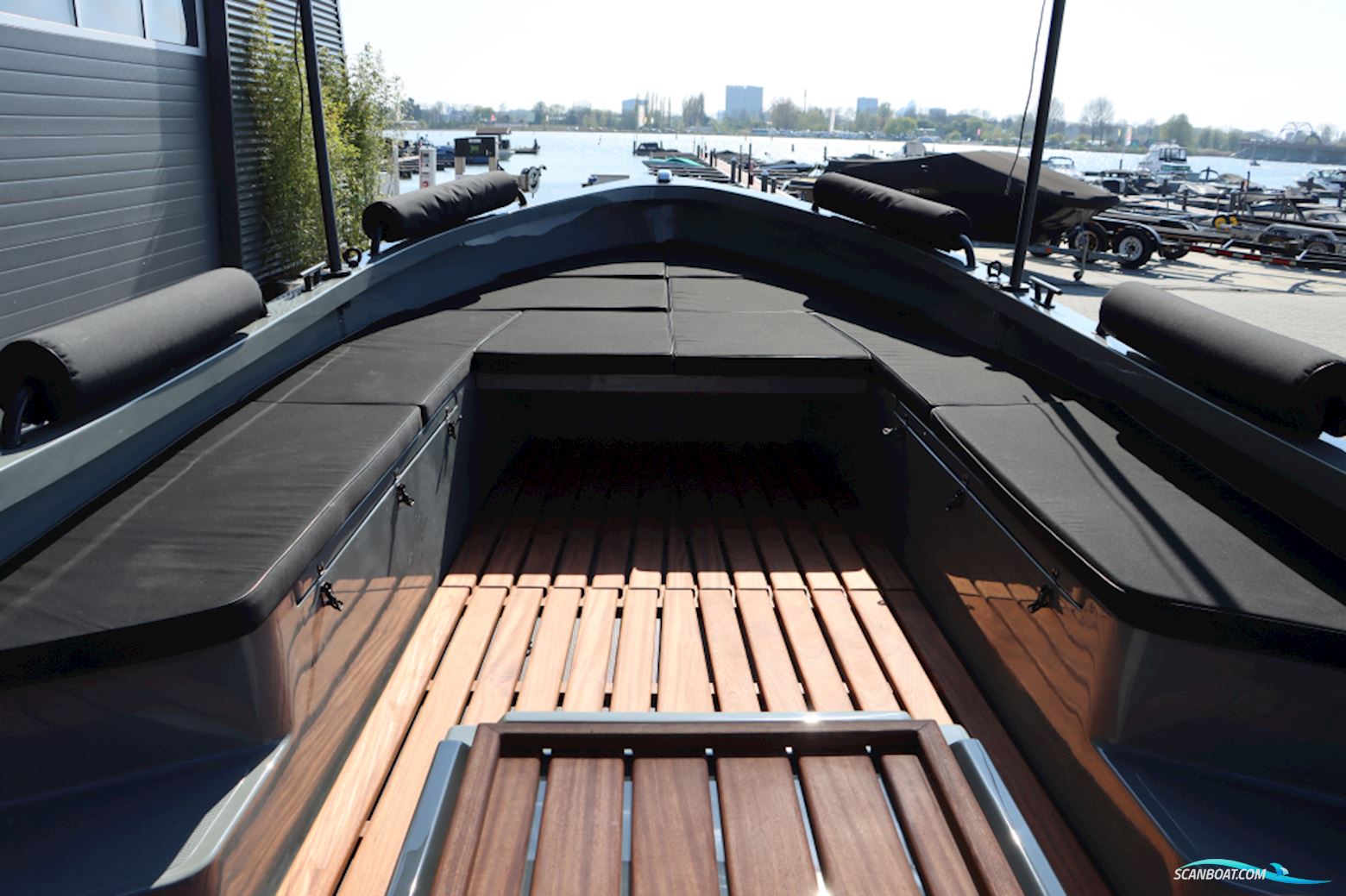 Stormer Lifeboat 75