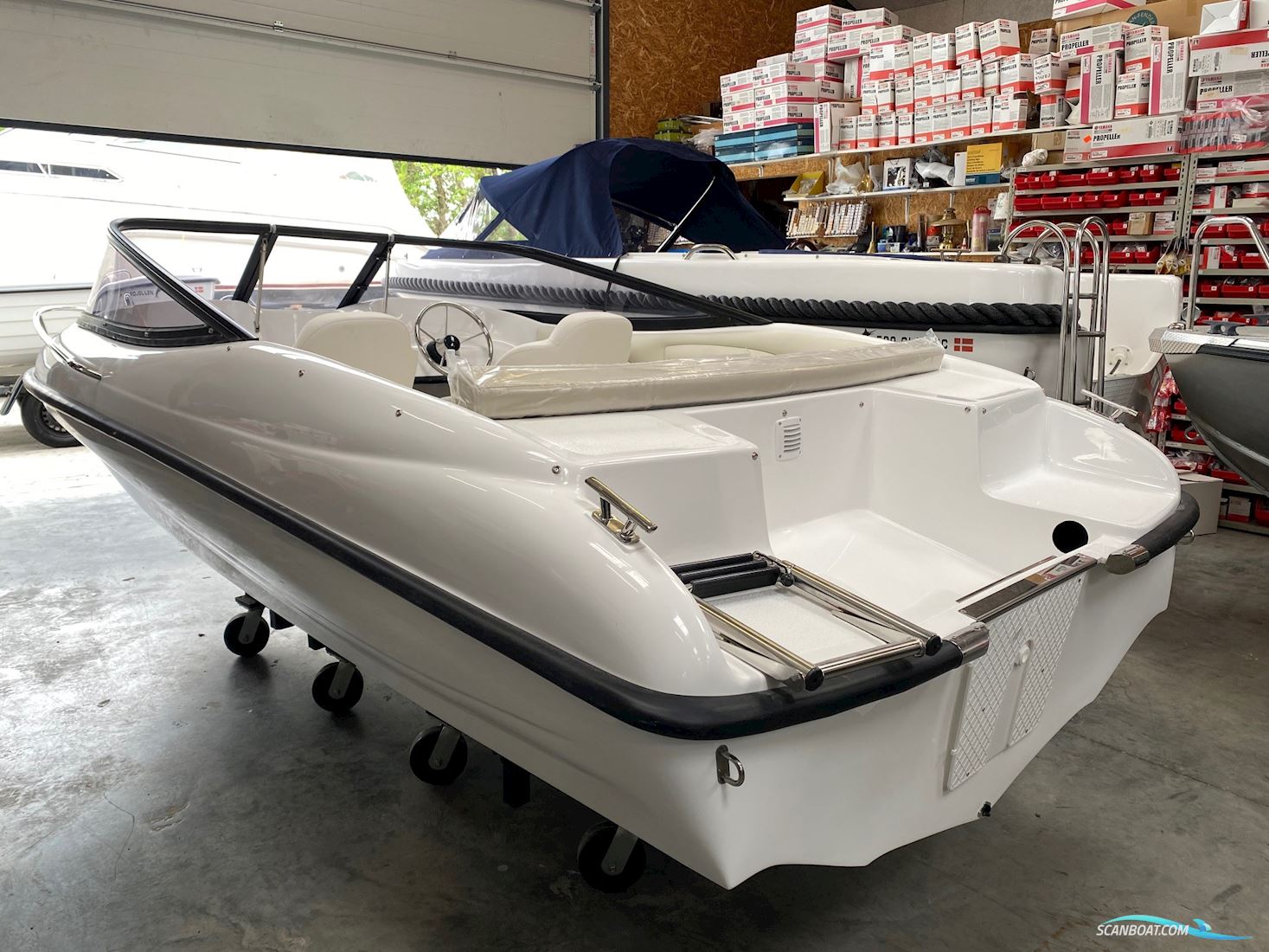 Suncraft 500 Sport M. Yamaha F40