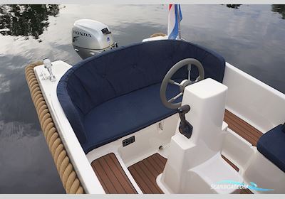 SUNRISE 430 Blue Edition Motorboat 2009, with Honda engine, The Netherlands