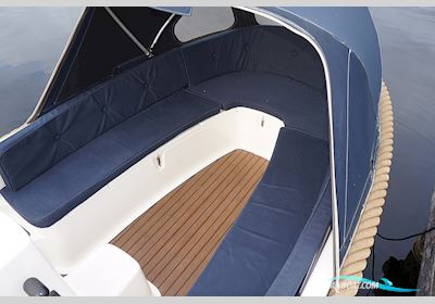 SUNRISE 430 Blue Edition Motorboat 2009, with Honda engine, The Netherlands