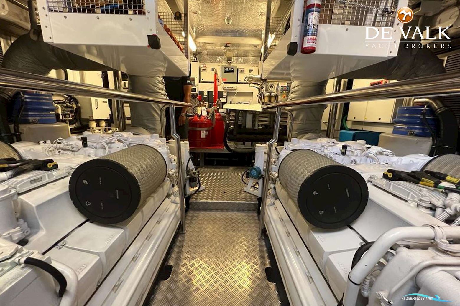 Sunseeker 28 M Yacht