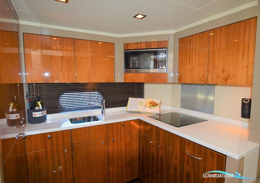 Sunseeker 60 Predator