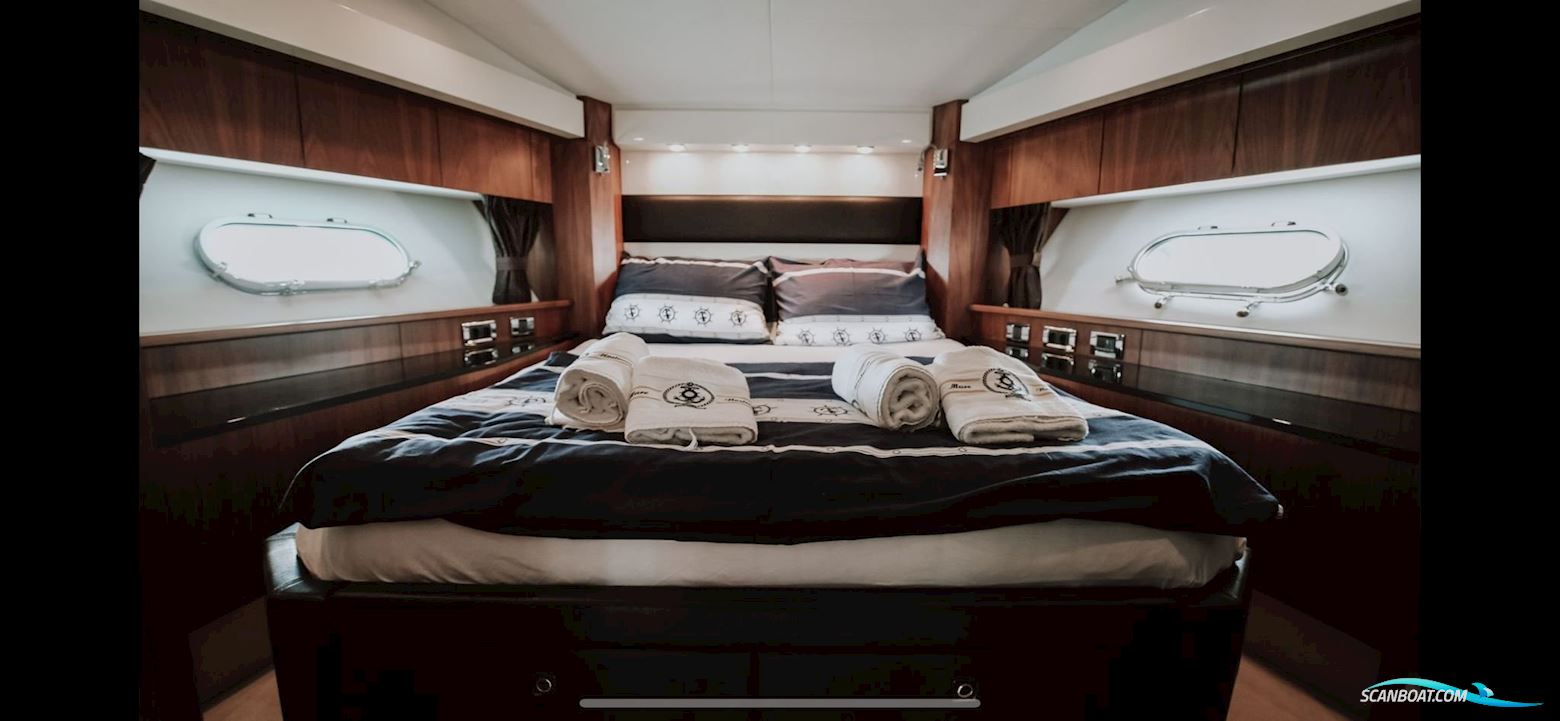 Sunseeker 64 PREDATOR - 2011