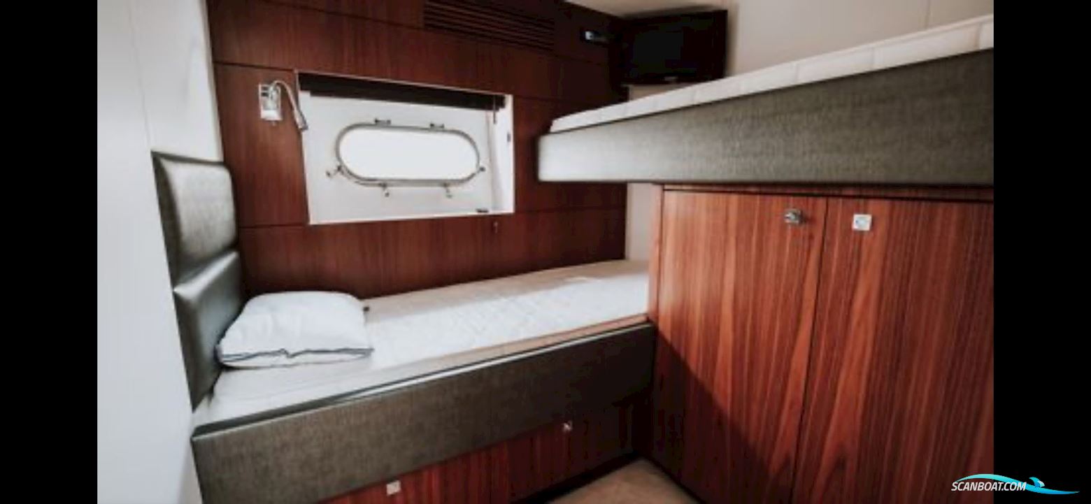 Sunseeker 64 PREDATOR - 2011