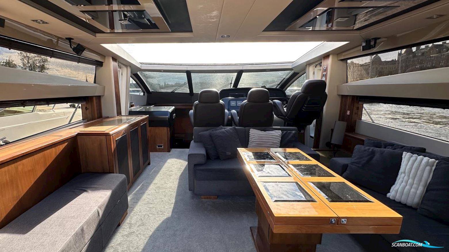 Sunseeker 74 Predator