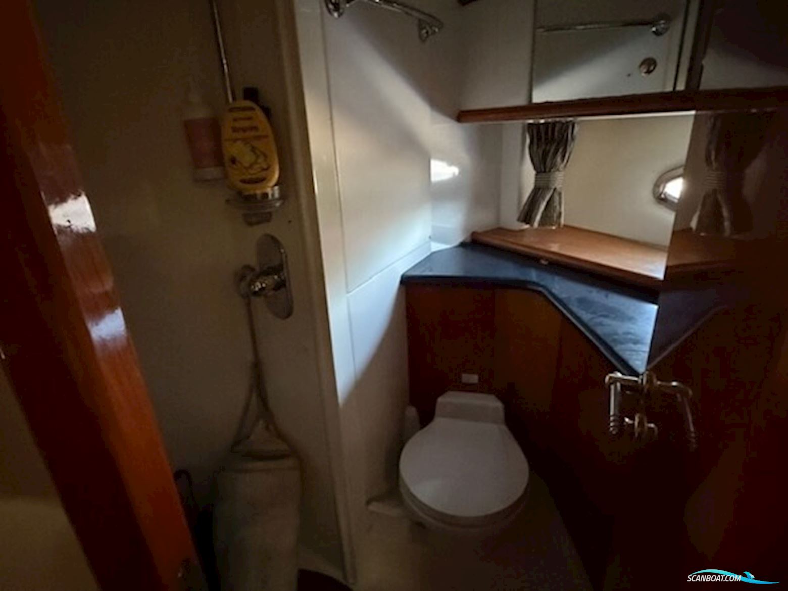 Sunseeker Camargue 44 – 2000 – 2 x Caterpillar 435 HK – Eksklusiv Sportscruiser Med Omfattende Opgraderinger