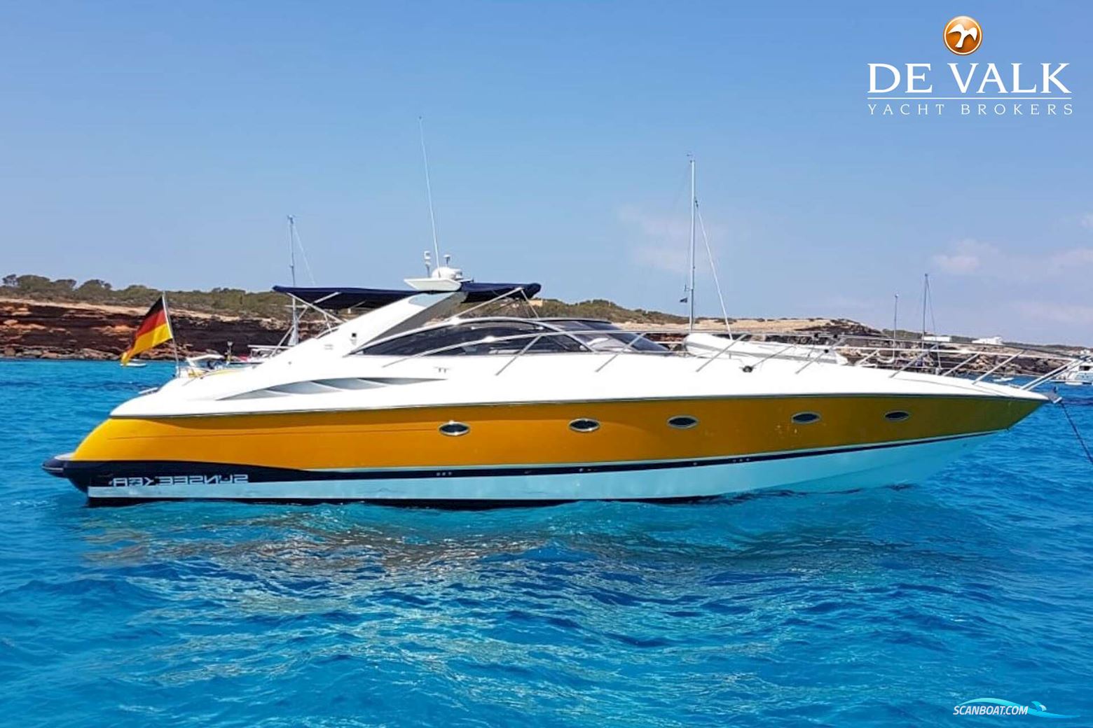 Sunseeker Camargue 50 Motorboat 2000, with Volvo Penta engine, Spain