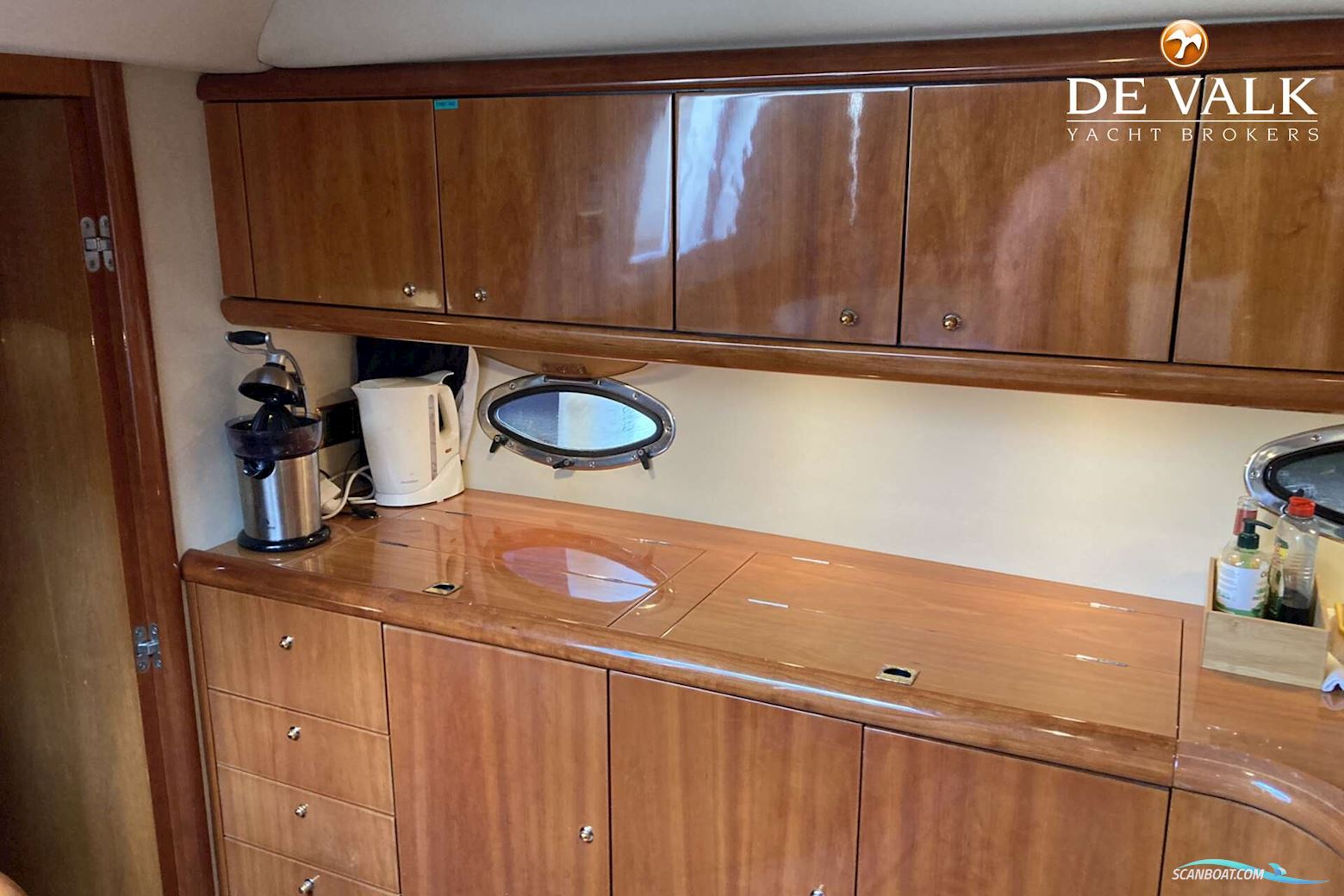 Sunseeker Camargue 50