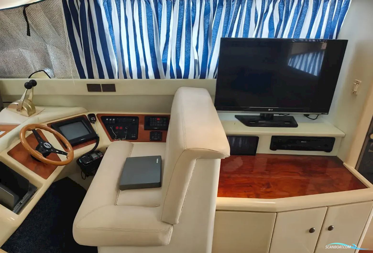 Sunseeker Caribbean 52