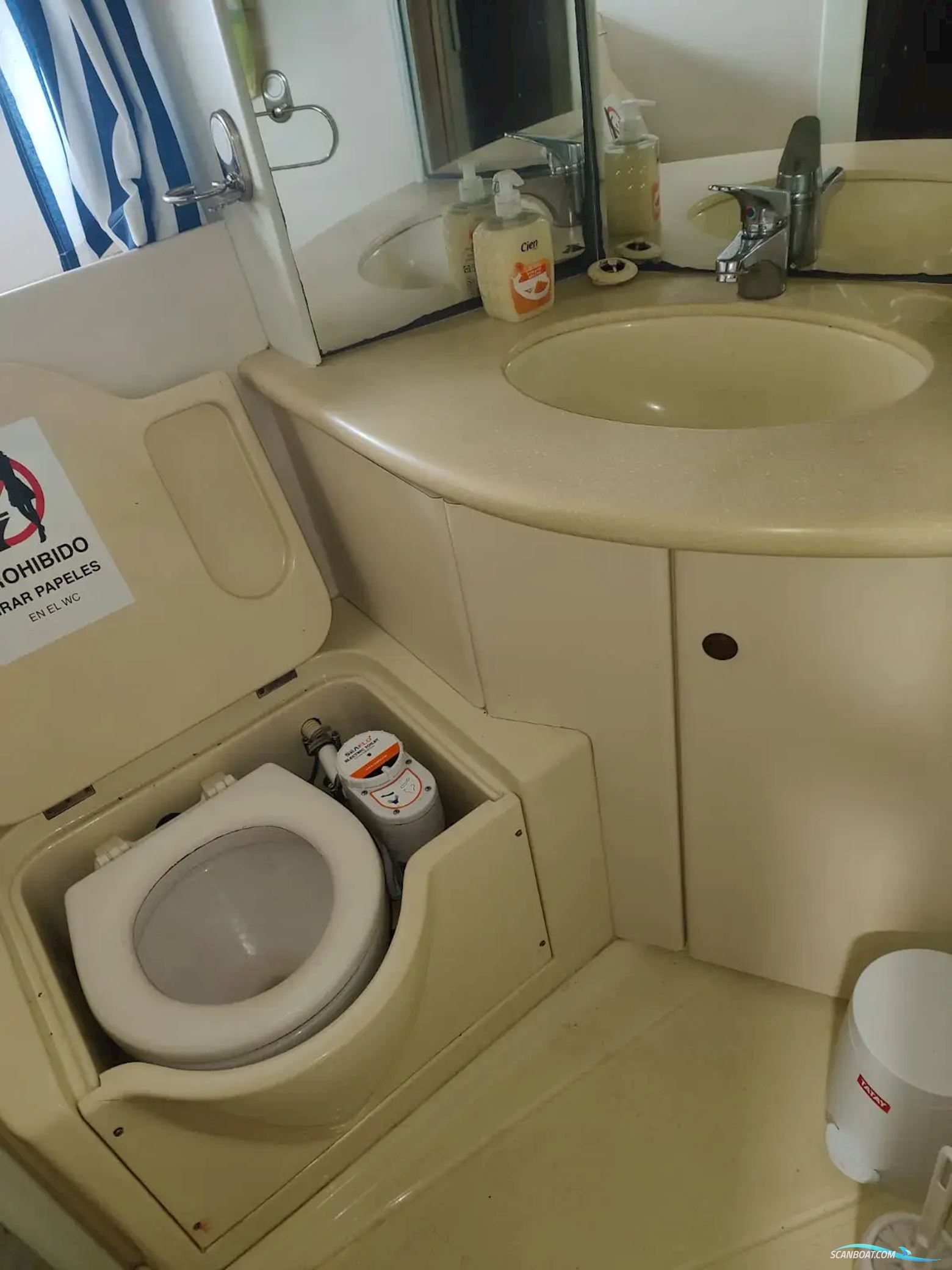 Sunseeker Caribbean 52