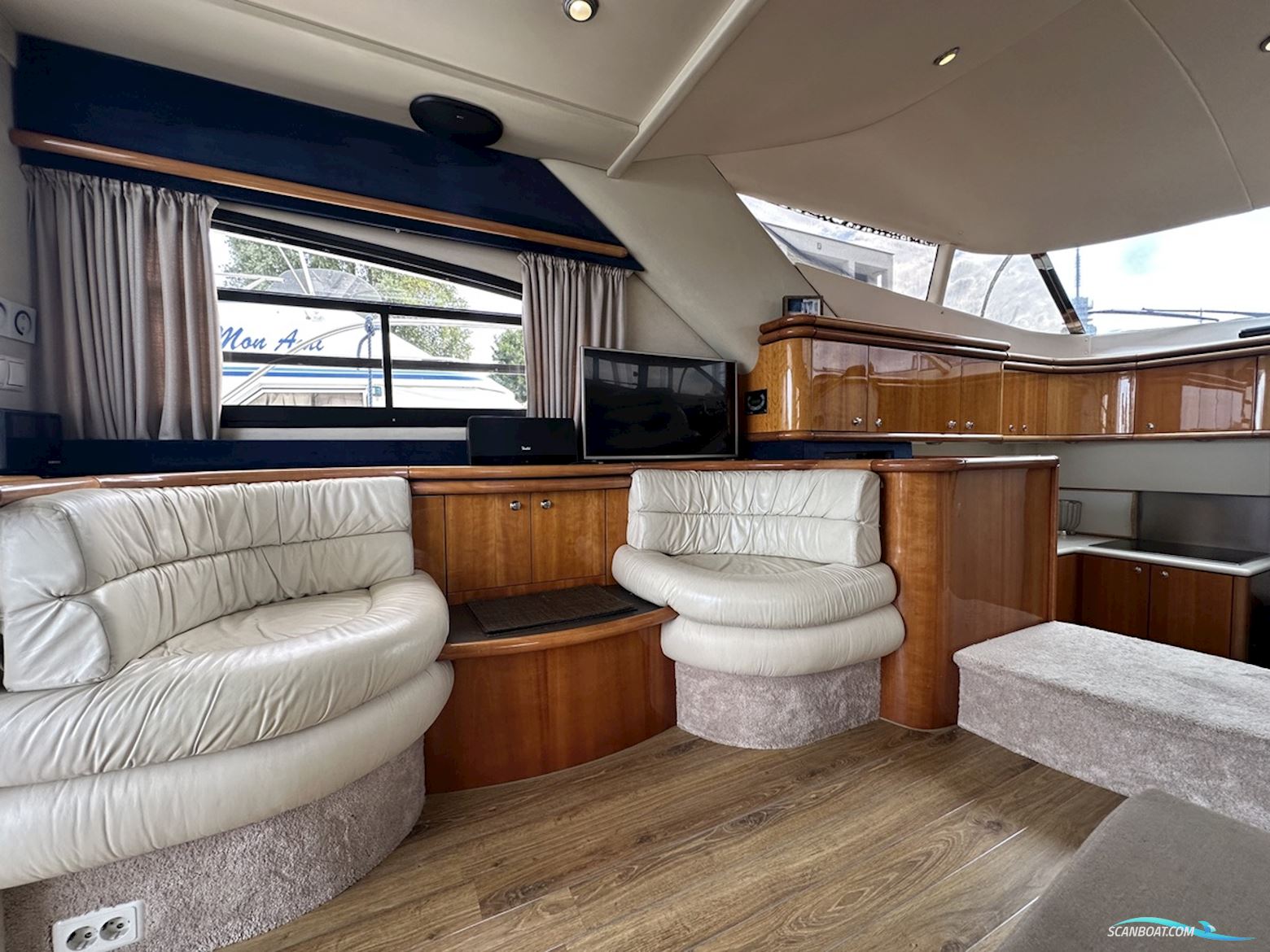 Sunseeker Manhattan 48