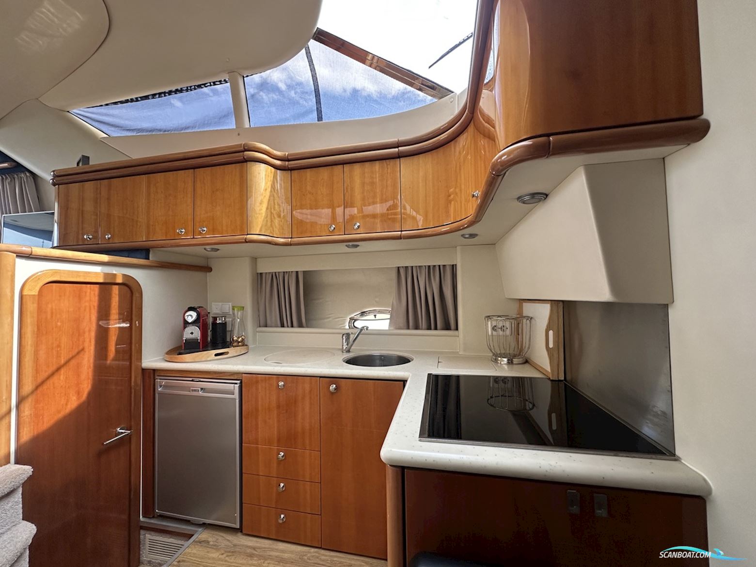 Sunseeker Manhattan 48