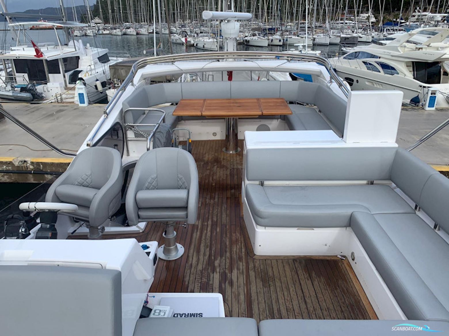 Sunseeker Manhattan 52 FLY