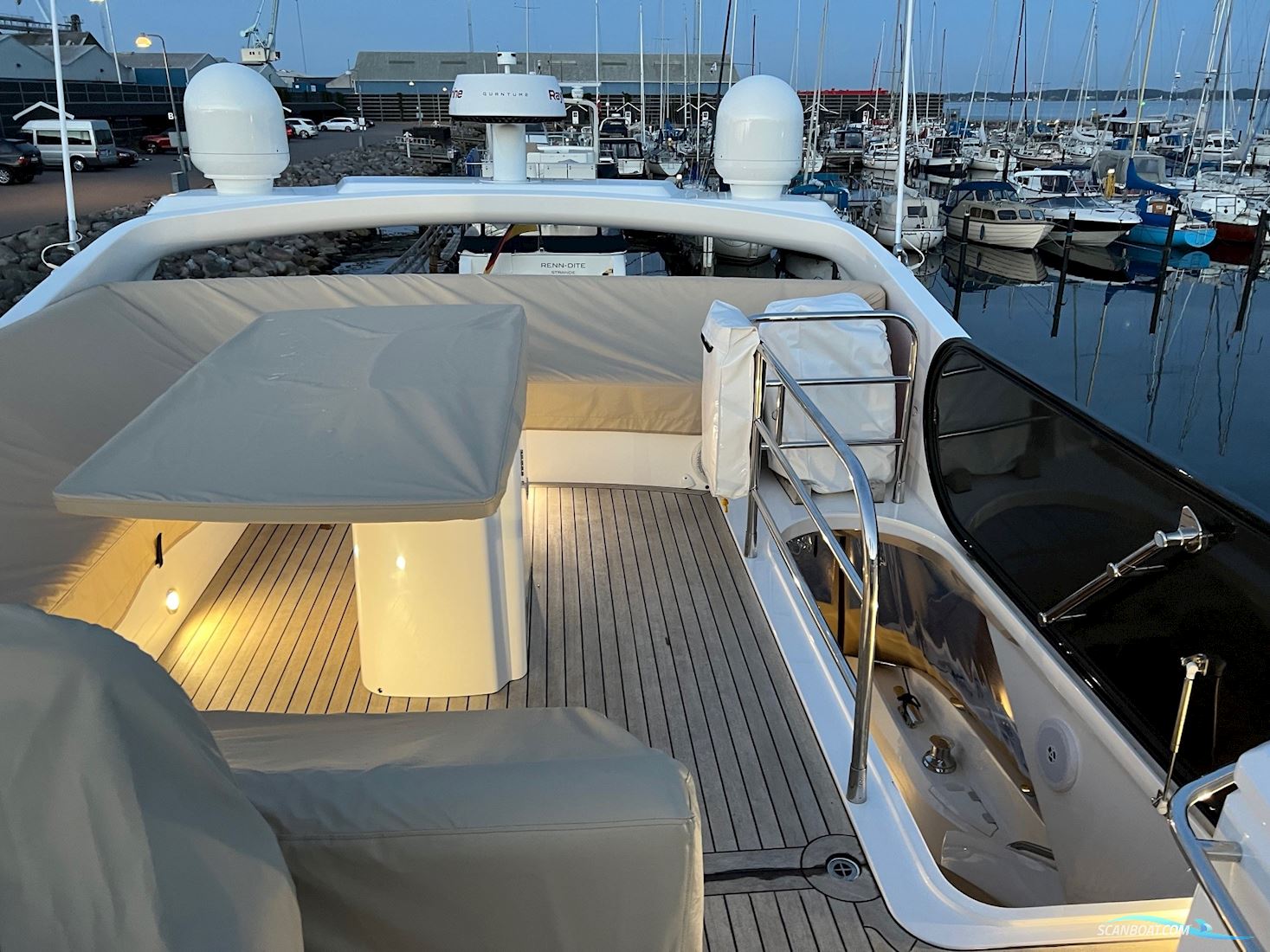 Sunseeker Manhattan 53
