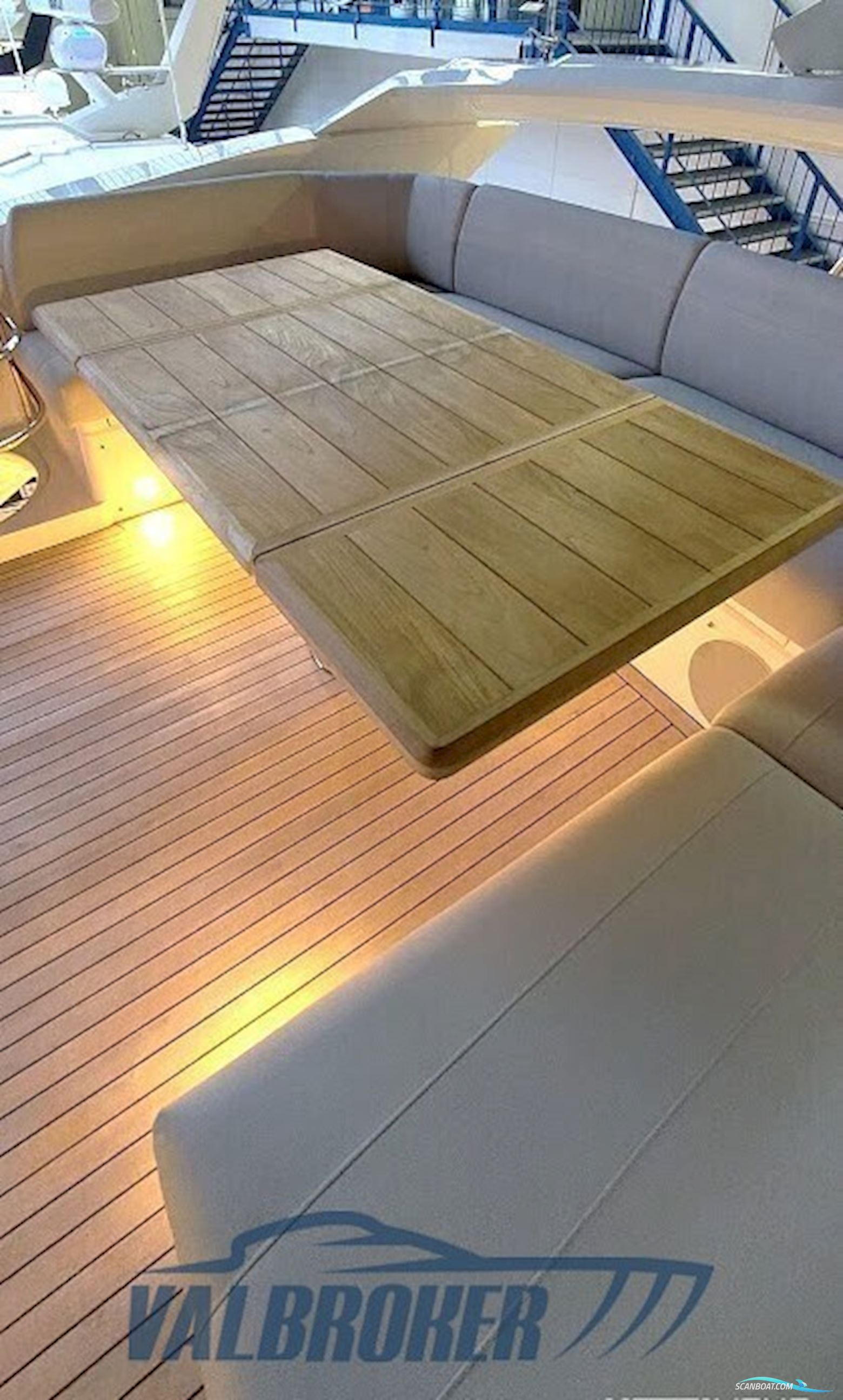 Sunseeker Manhattan 55