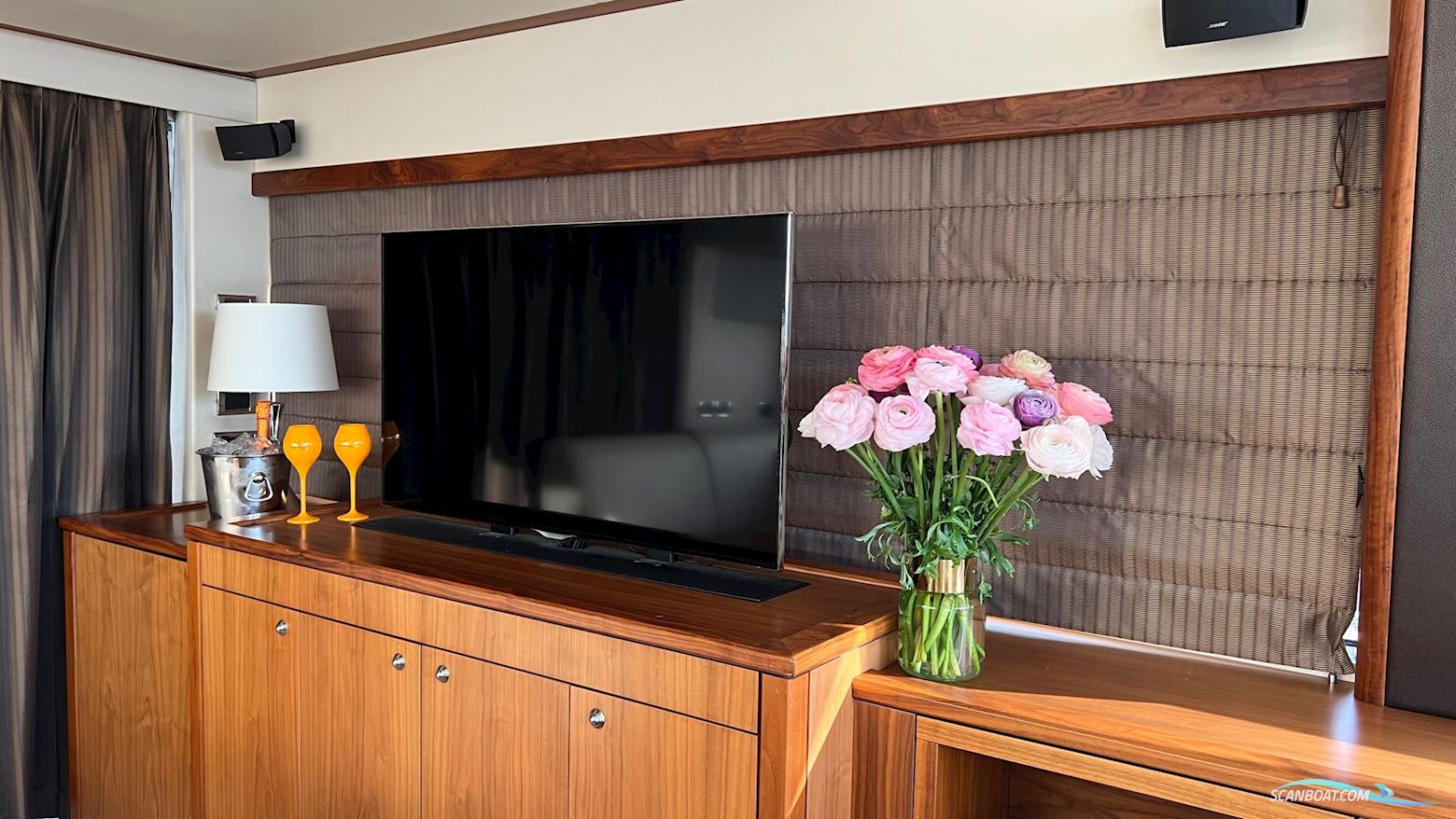 Sunseeker Manhattan 60