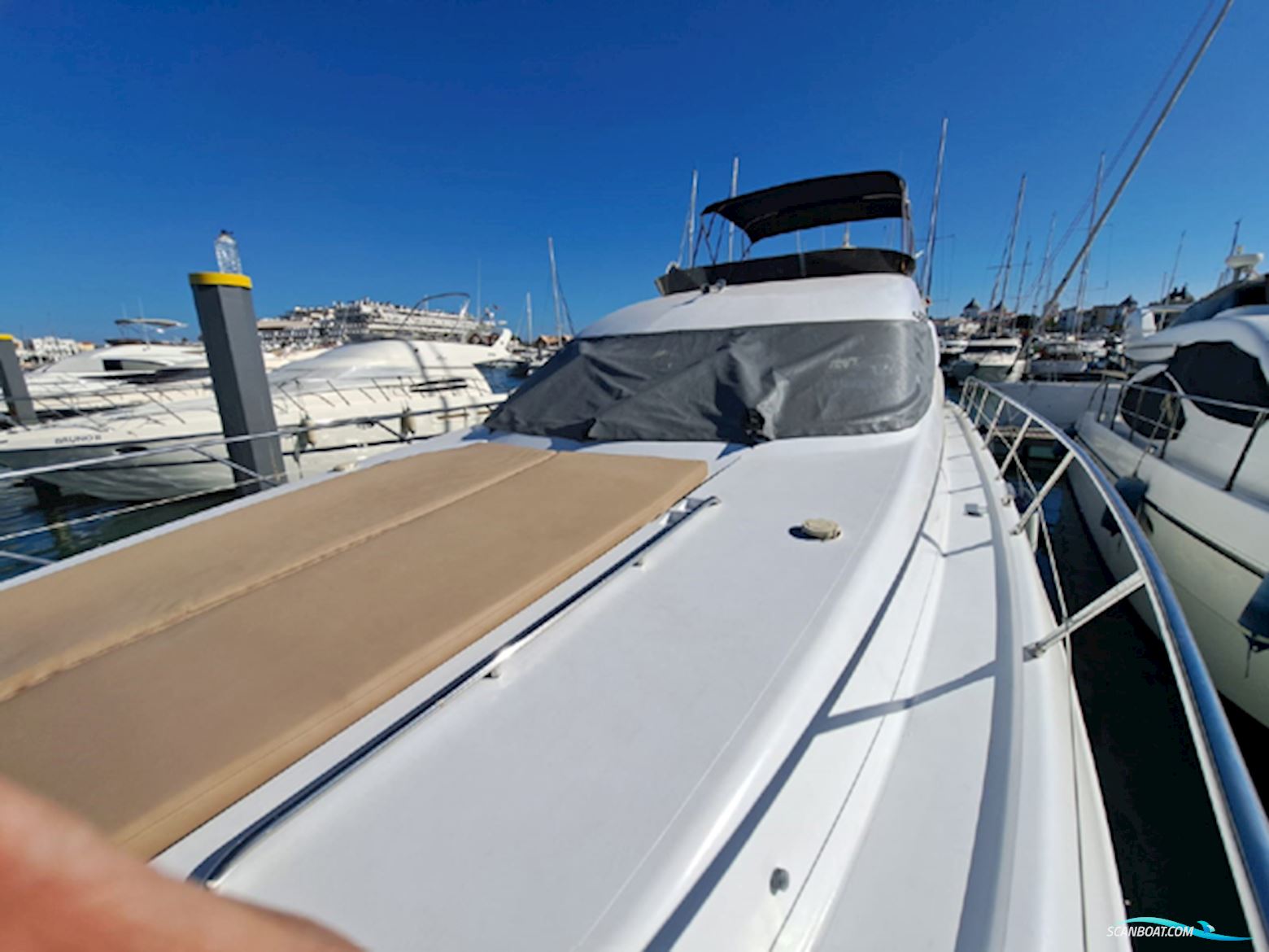 Sunseeker Manhattan 62