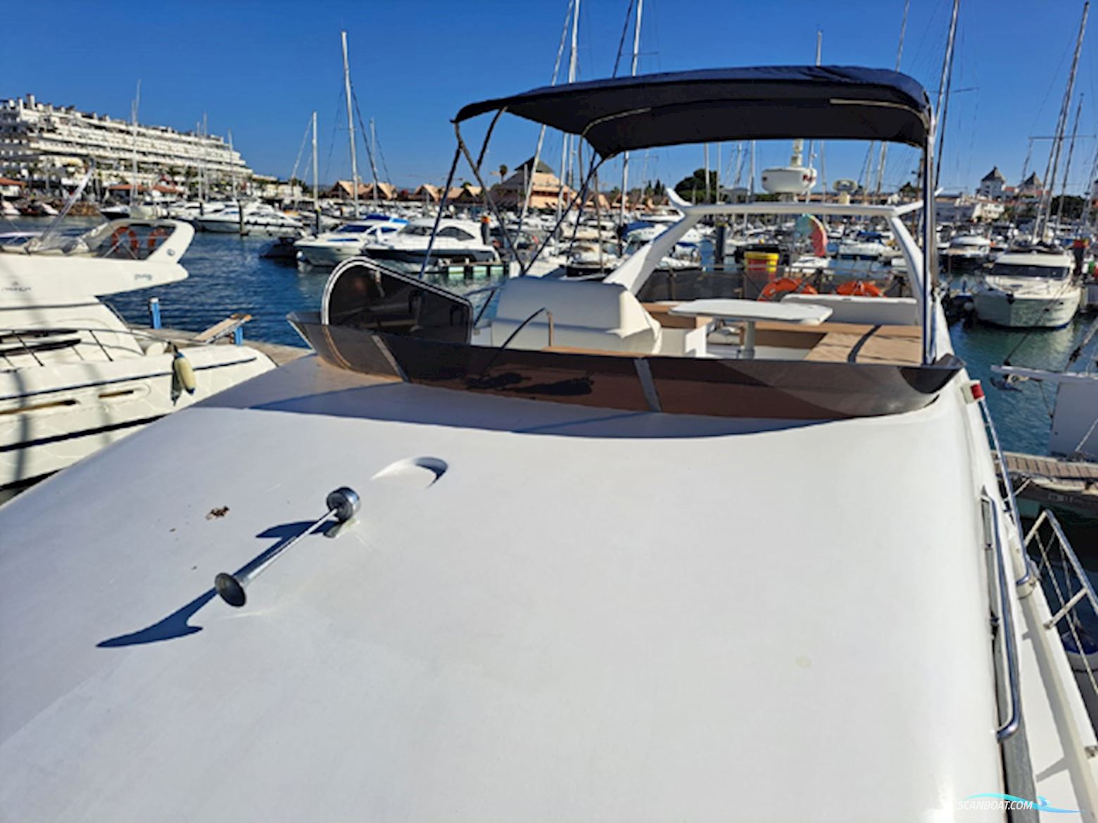 Sunseeker Manhattan 62