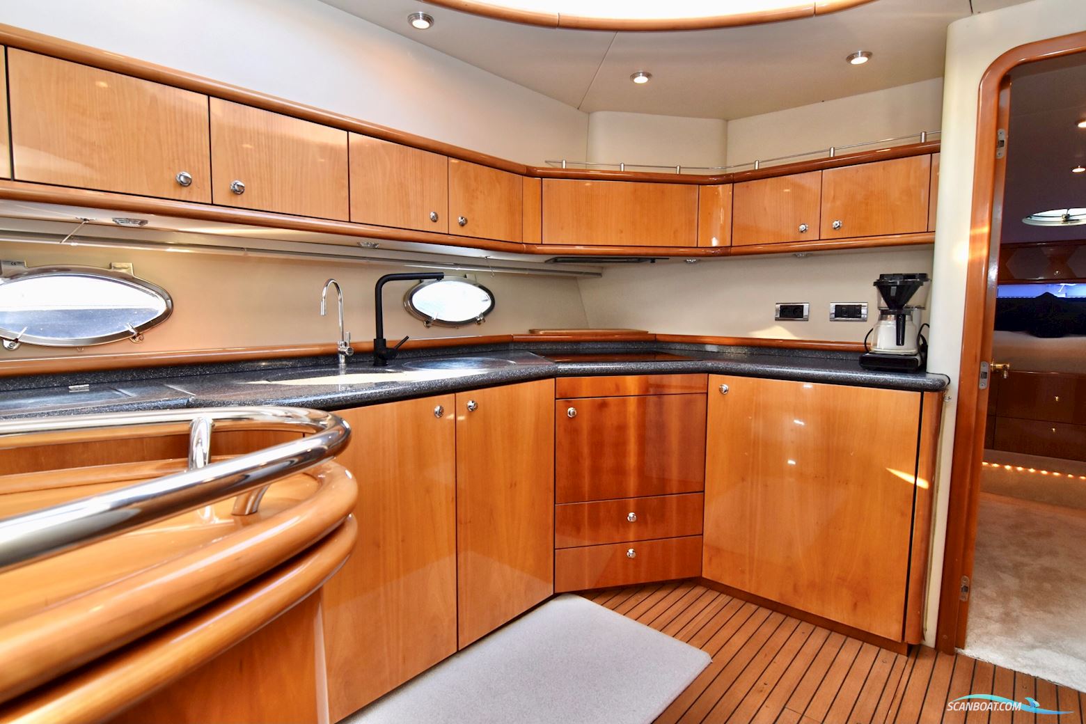 Sunseeker Manhattan 62