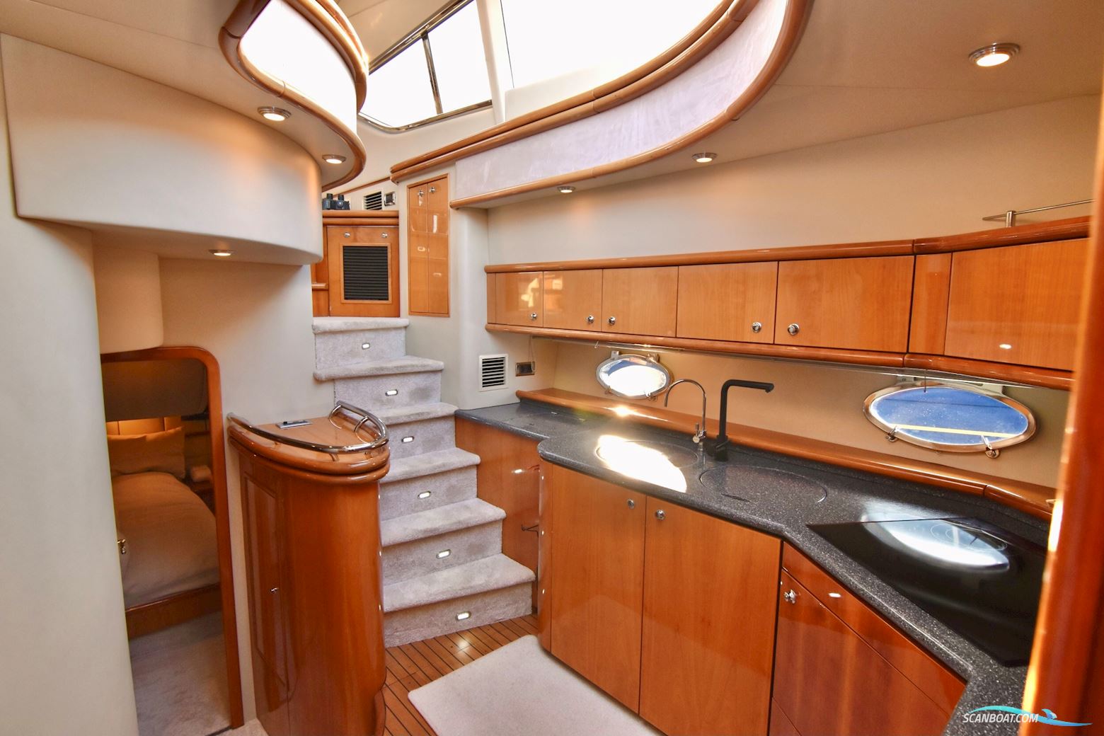 Sunseeker Manhattan 62