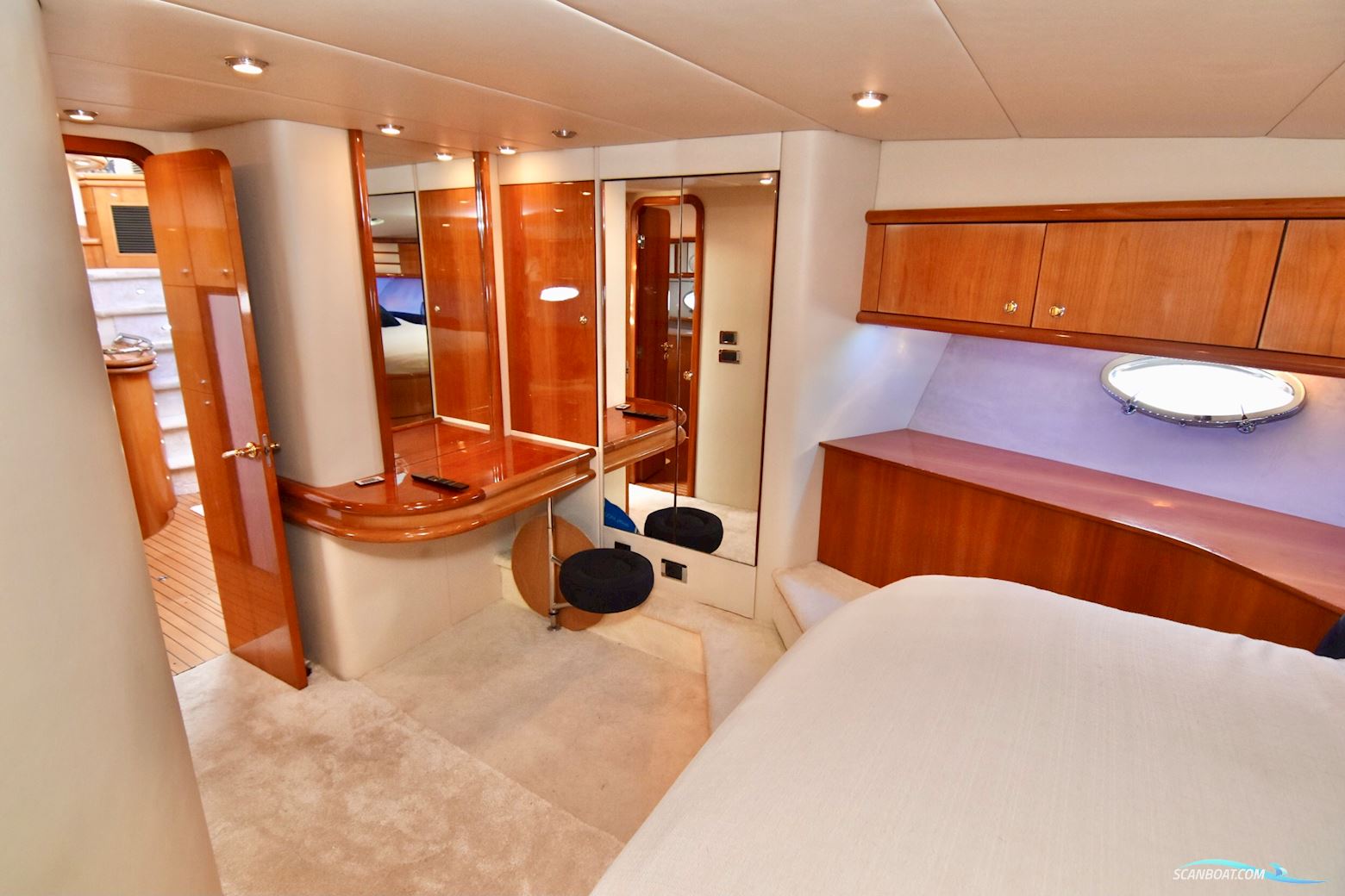 Sunseeker Manhattan 62