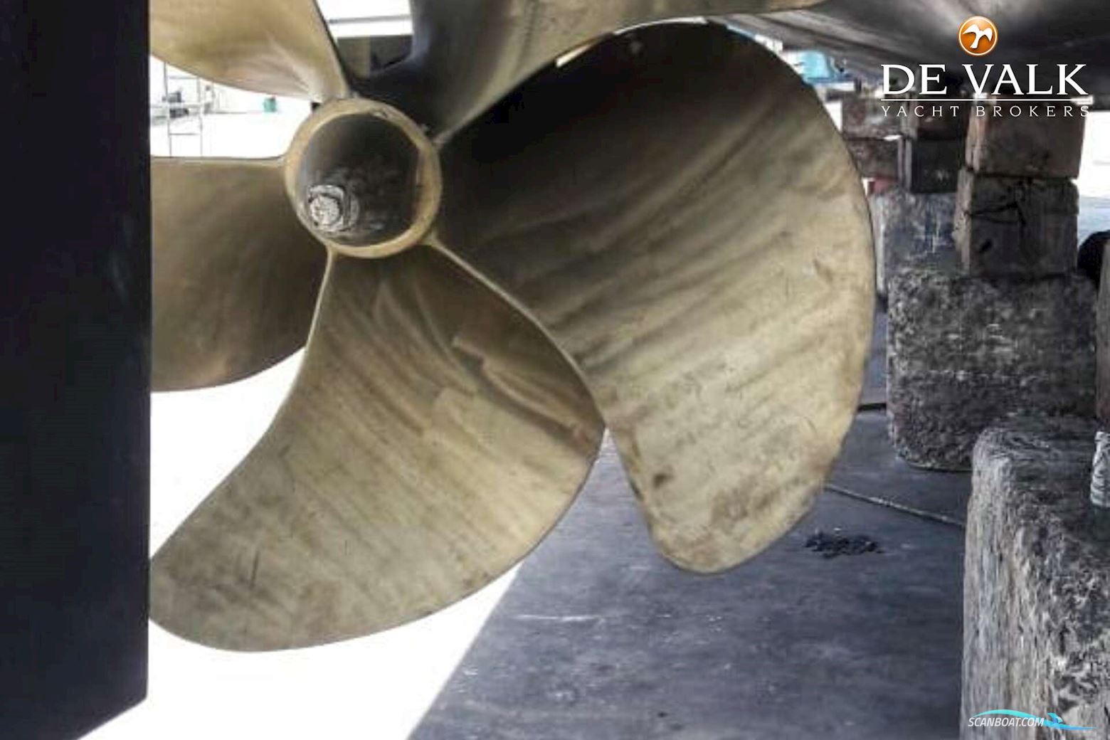 Sunseeker Manhattan 63