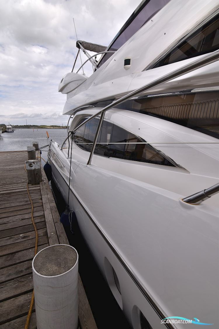 Sunseeker Manhattan 64
