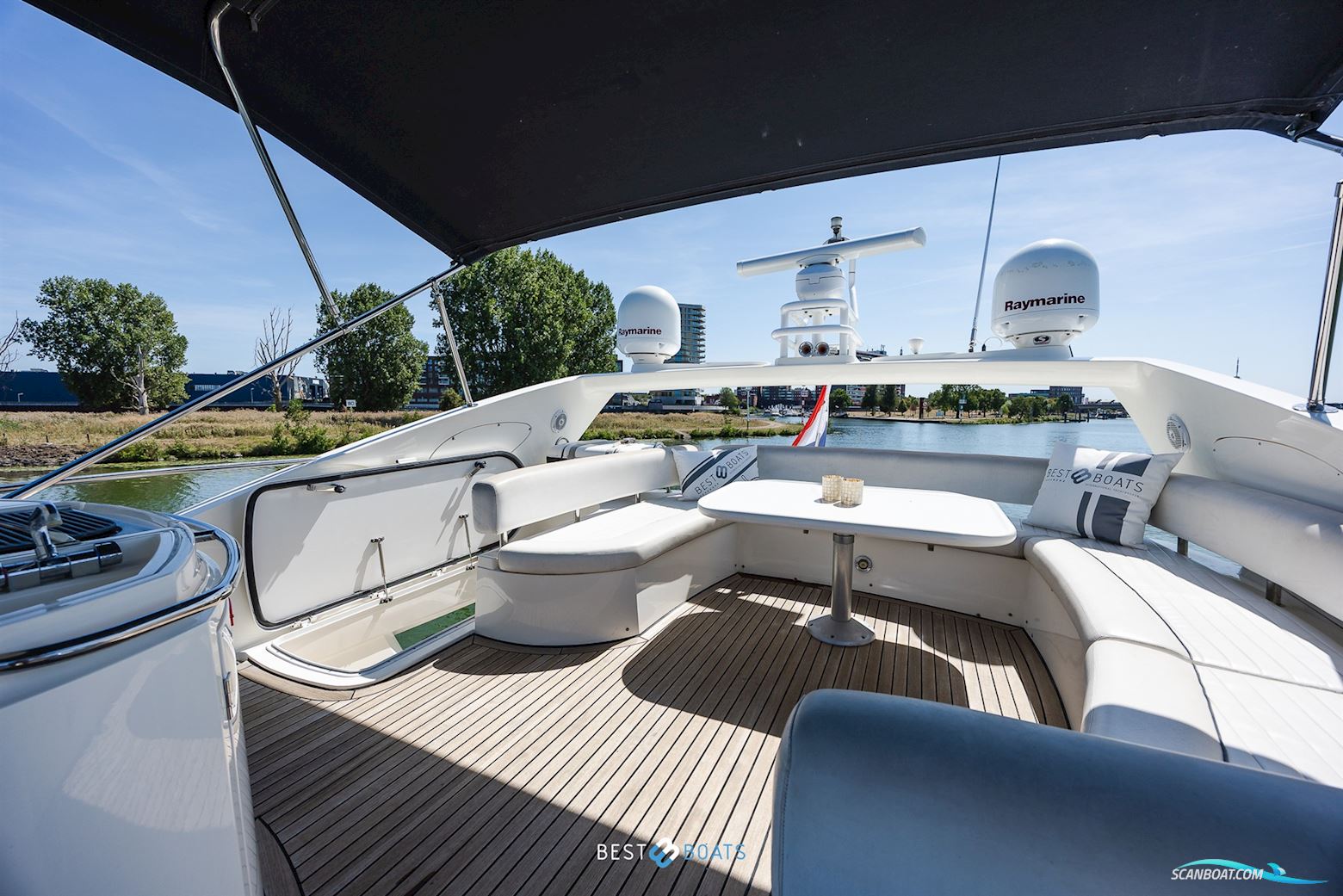 Sunseeker Manhattan 64