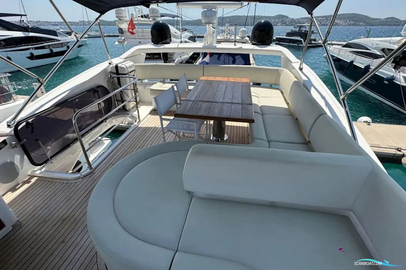 Sunseeker Manhattan 66
