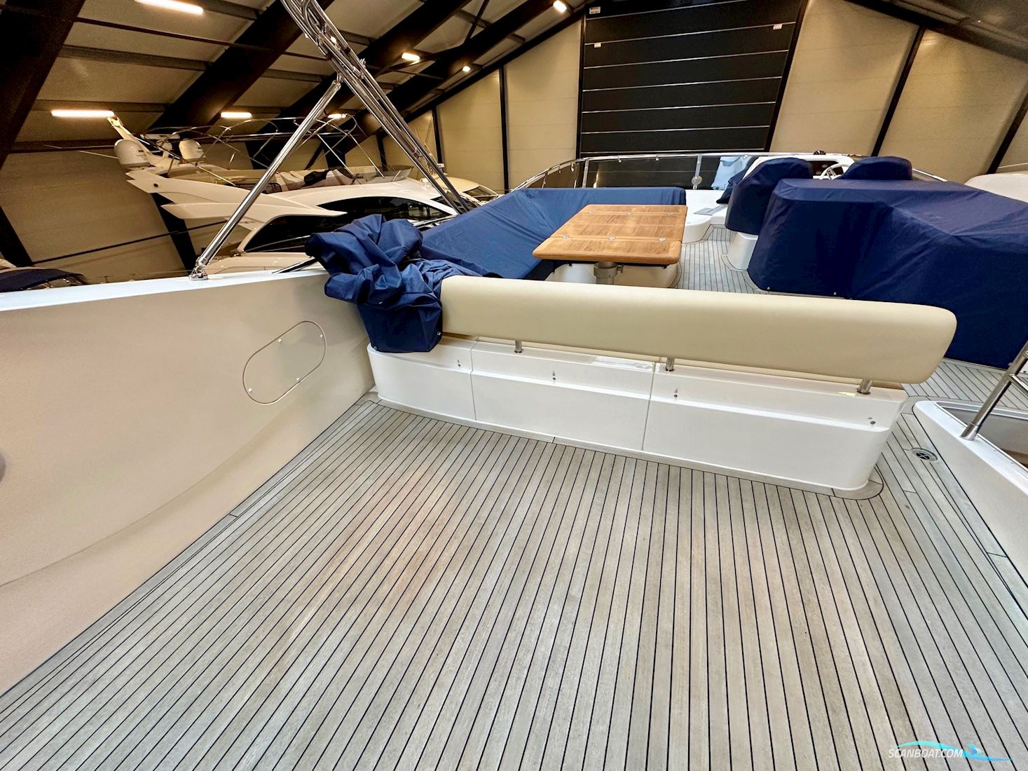 Sunseeker manhattan 70
