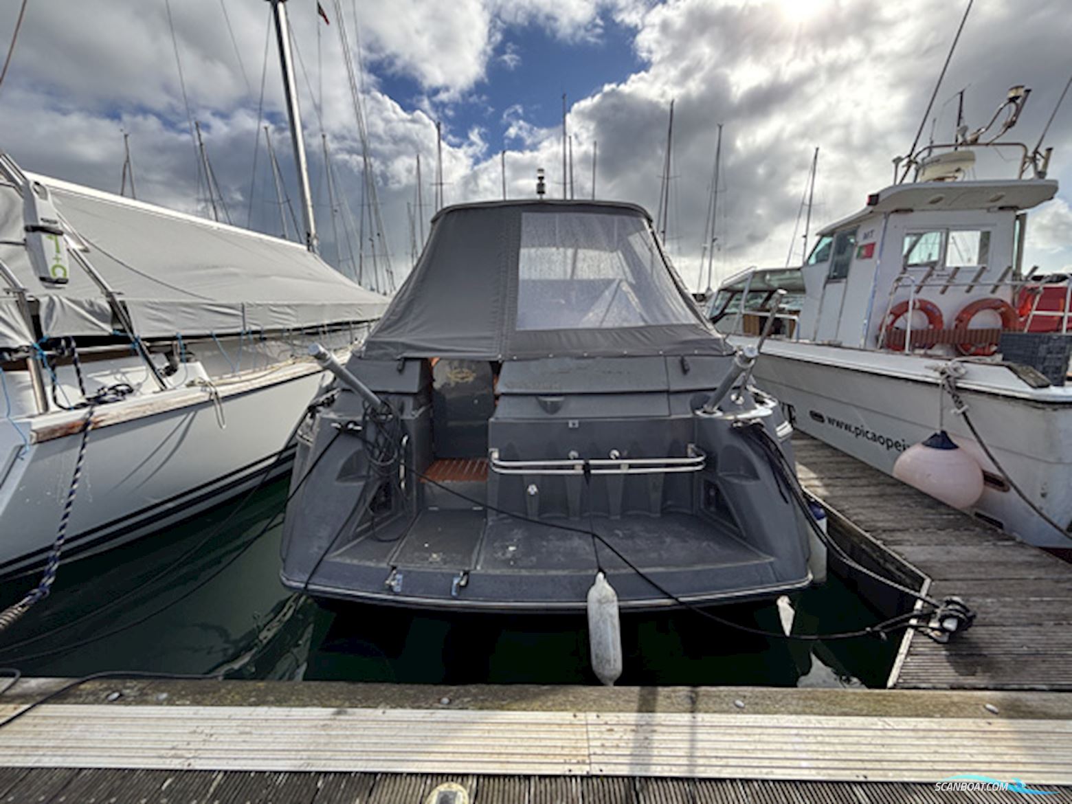 Sunseeker Martinique 38