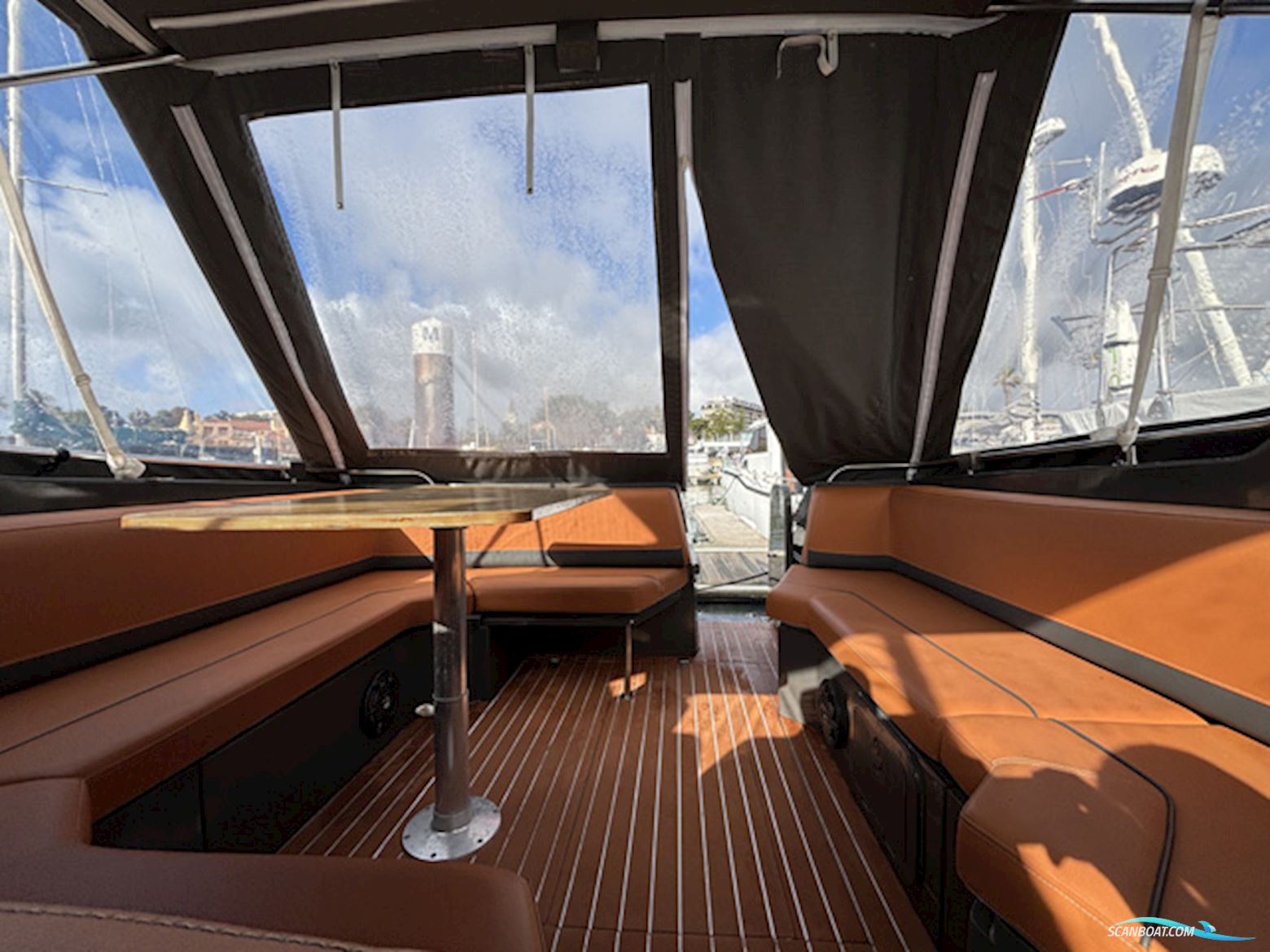 Sunseeker Martinique 38