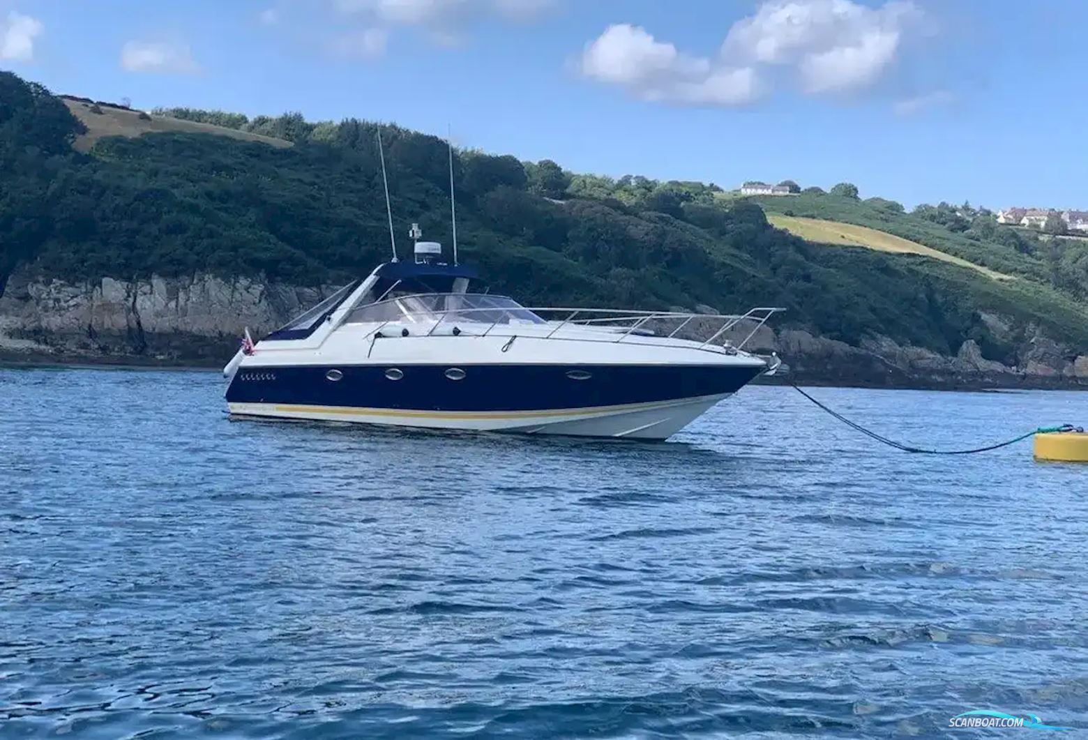 Sunseeker Martinique 38 Motorboat 1992, with Volvo Penta - Kad 42 DP engine, United Kingdom
