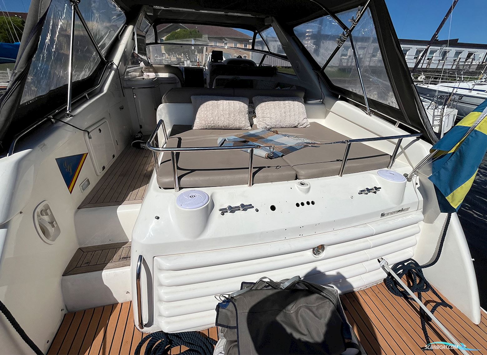 Sunseeker Mustique 42