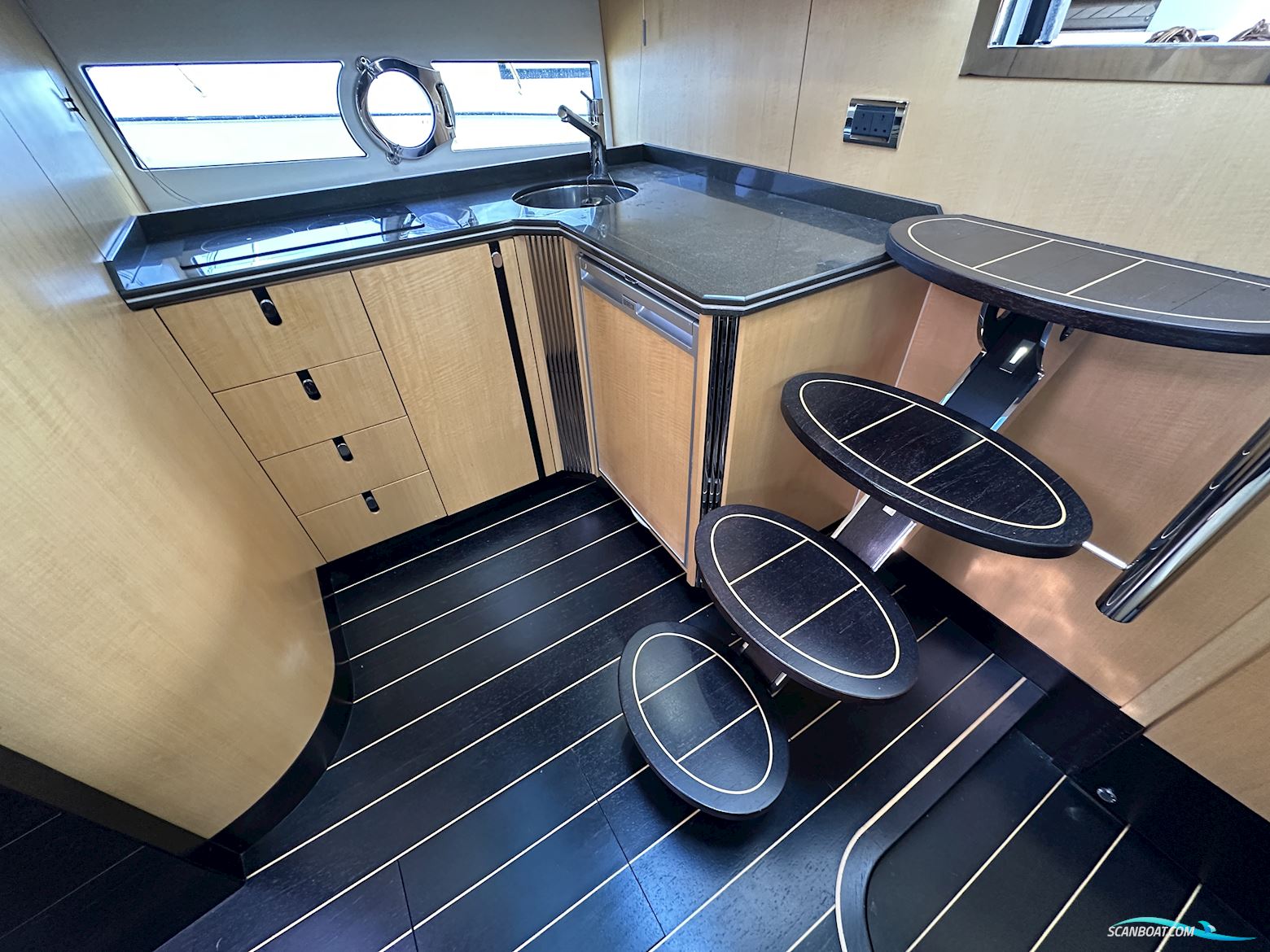 Sunseeker Portofino 40