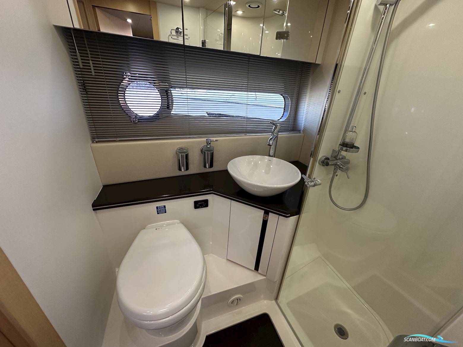 Sunseeker Portofino 40