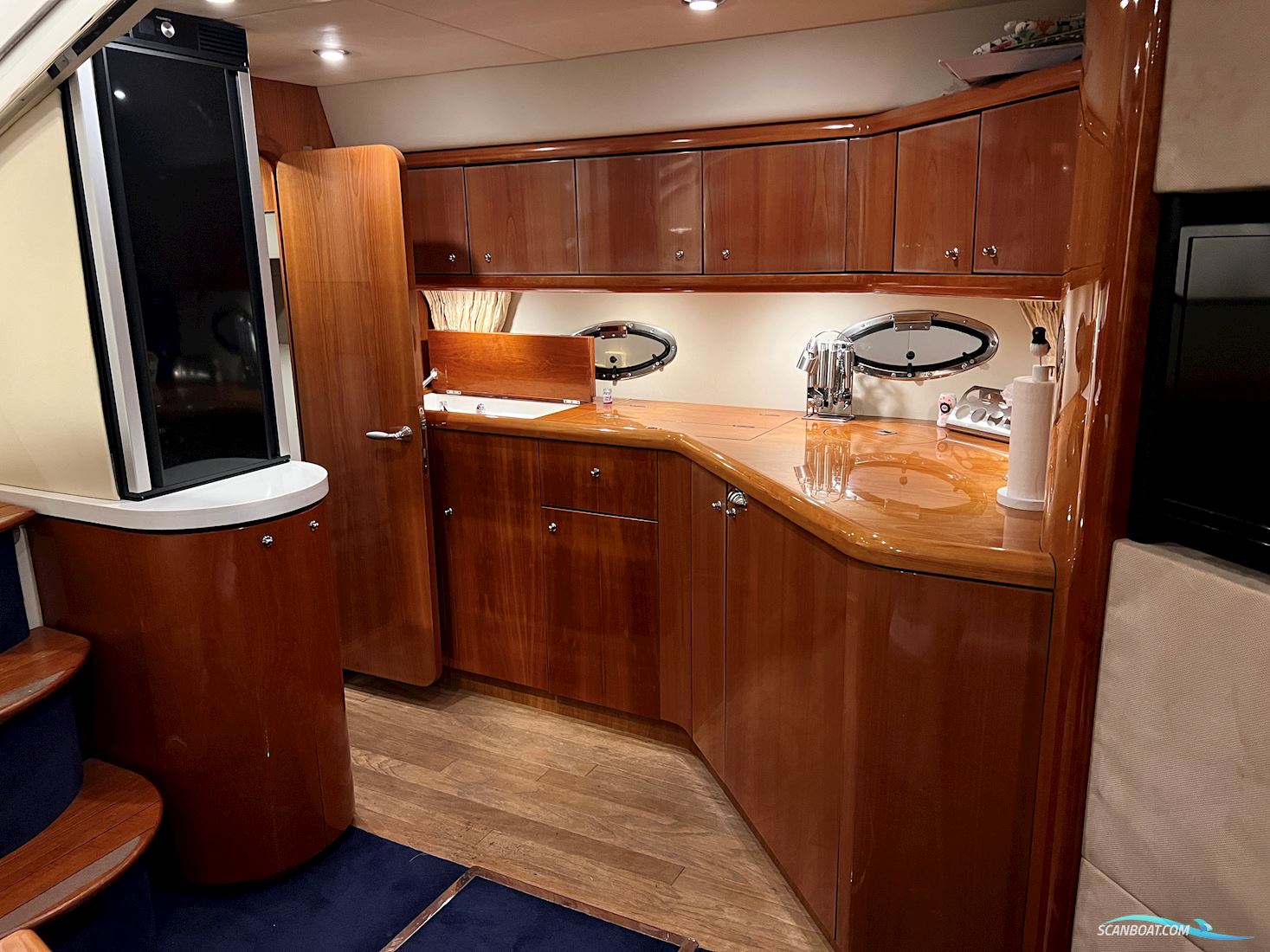 Sunseeker Portofino 46