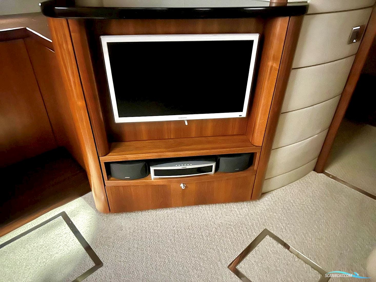 Sunseeker Portofino 47