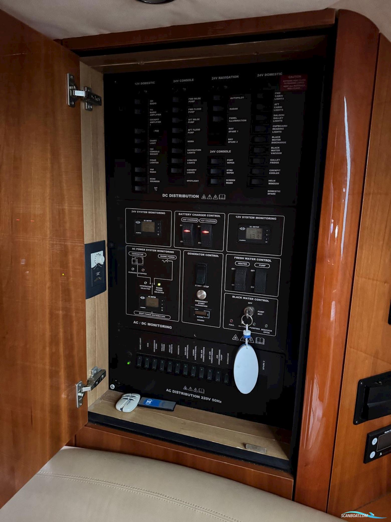 Sunseeker Portofino 47