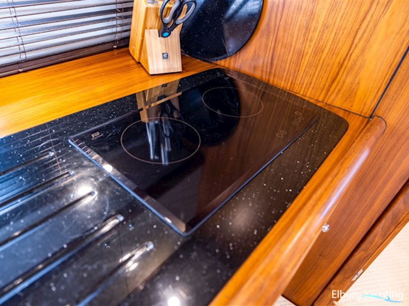 Sunseeker Portofino 53 