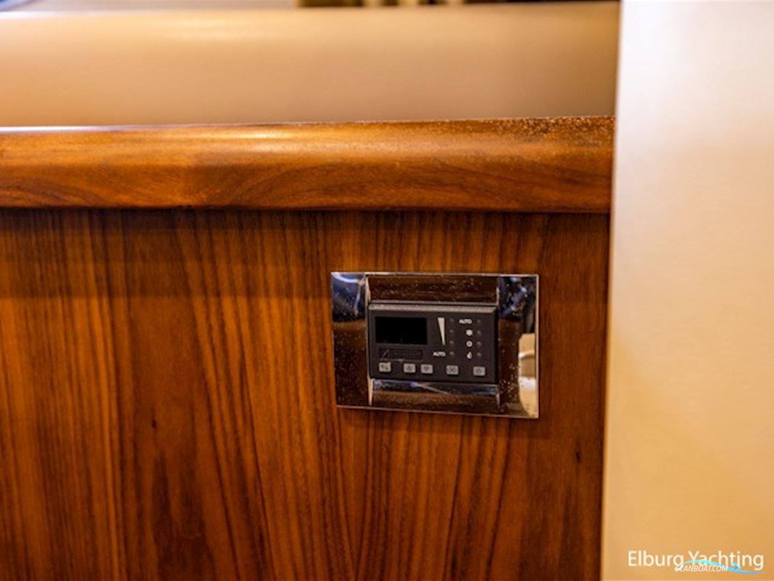 Sunseeker Portofino 53 