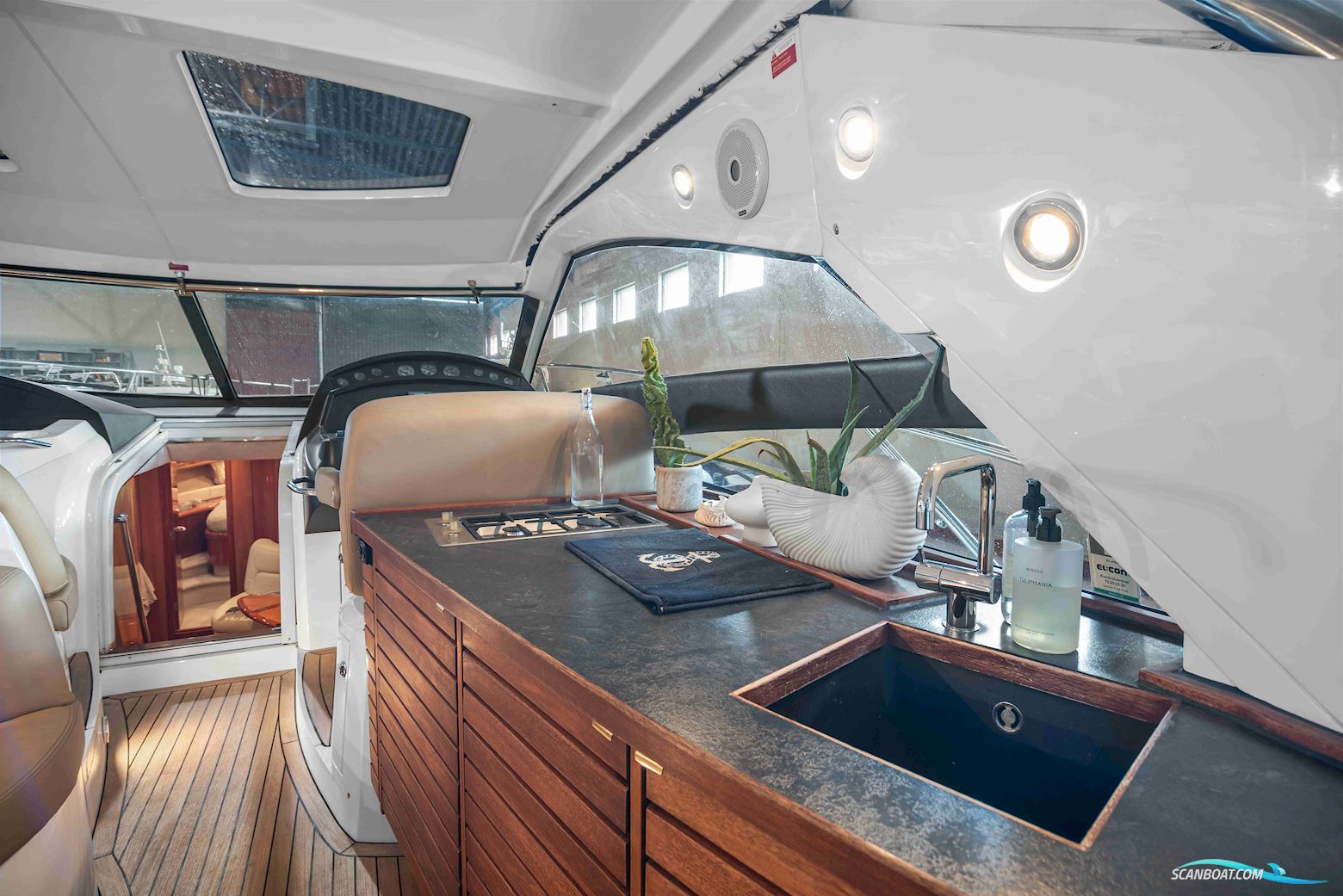 Sunseeker Portofino 53