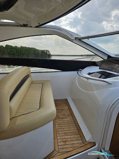 Sunseeker Portofino 53 Motorboat 2006, with Caterpillar C12-715CV engine, Germany