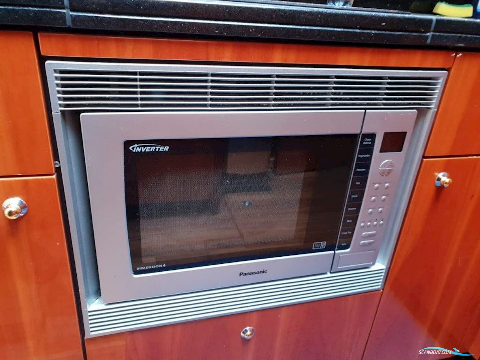 Sunseeker Predator 52