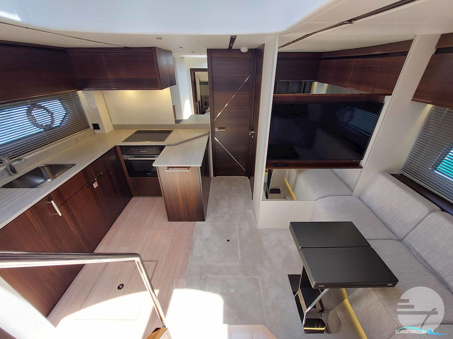 Sunseeker Predator 55 EVO