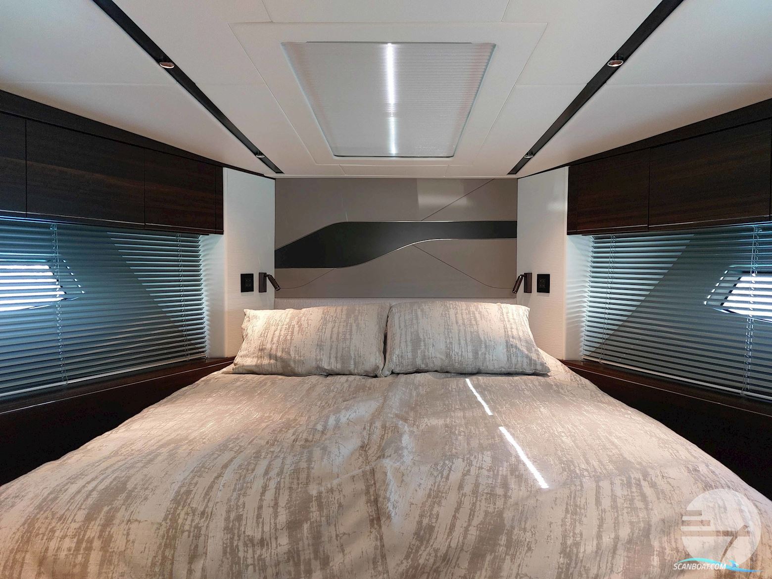 Sunseeker Predator 55 EVO