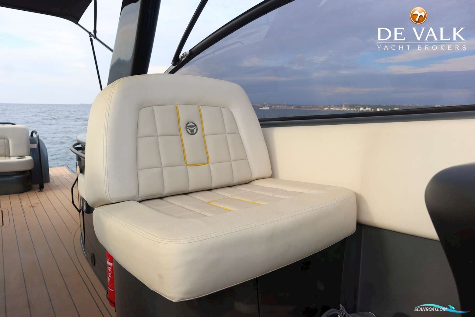 Sunseeker Predator 56