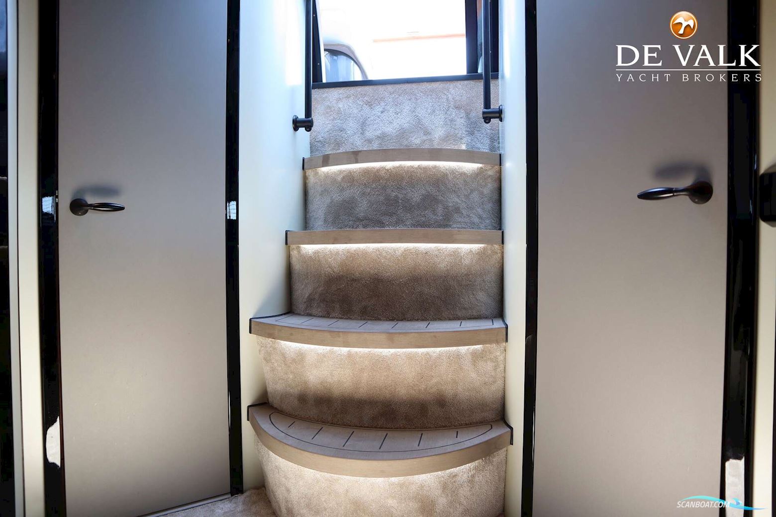 Sunseeker Predator 56