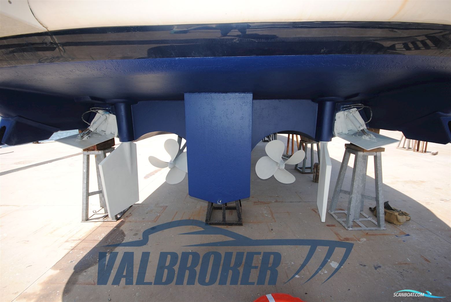 Sunseeker Predator 60